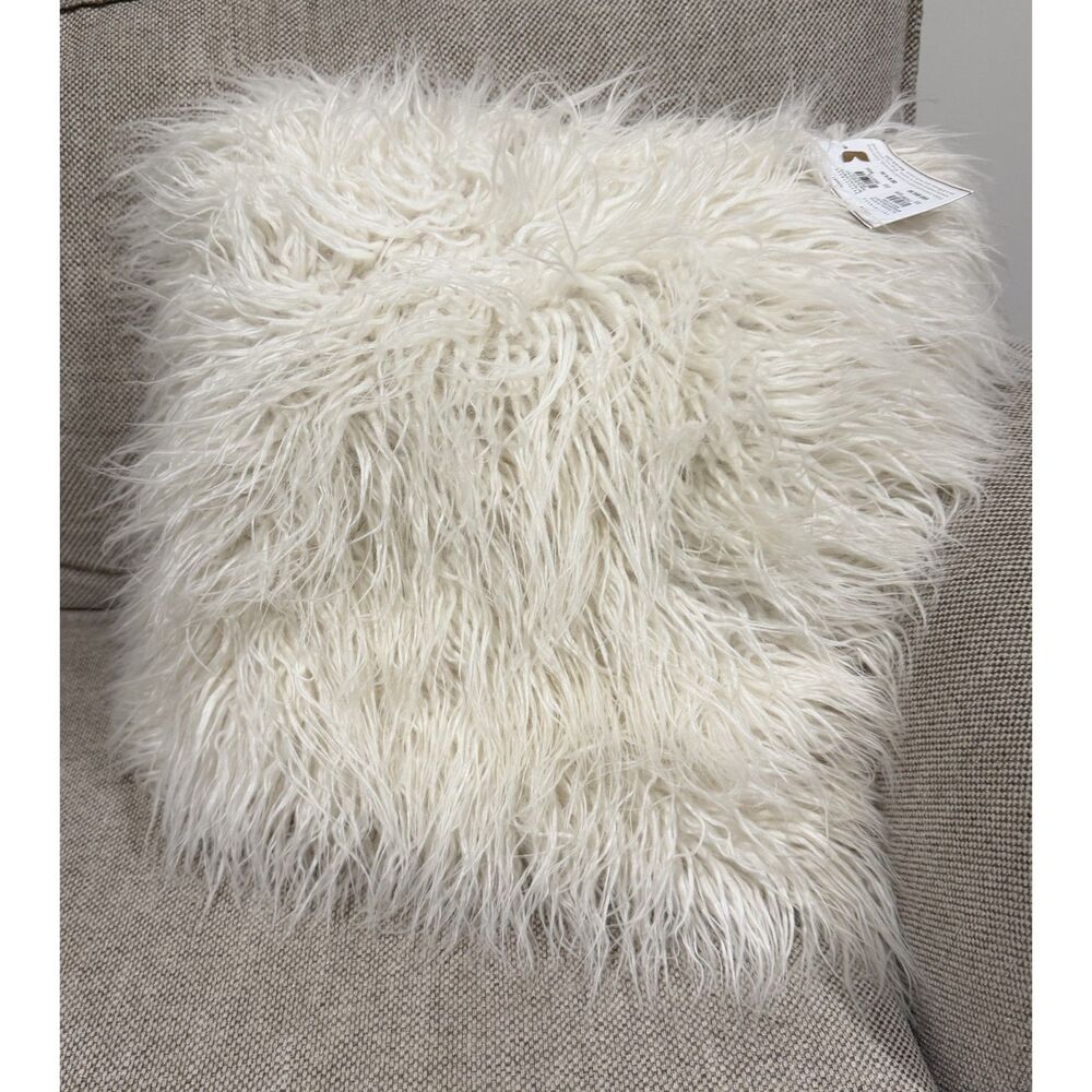 Pottery Barn Mongolian Faux Fur Pillow Cover 18x18 Ivory Cream NWT